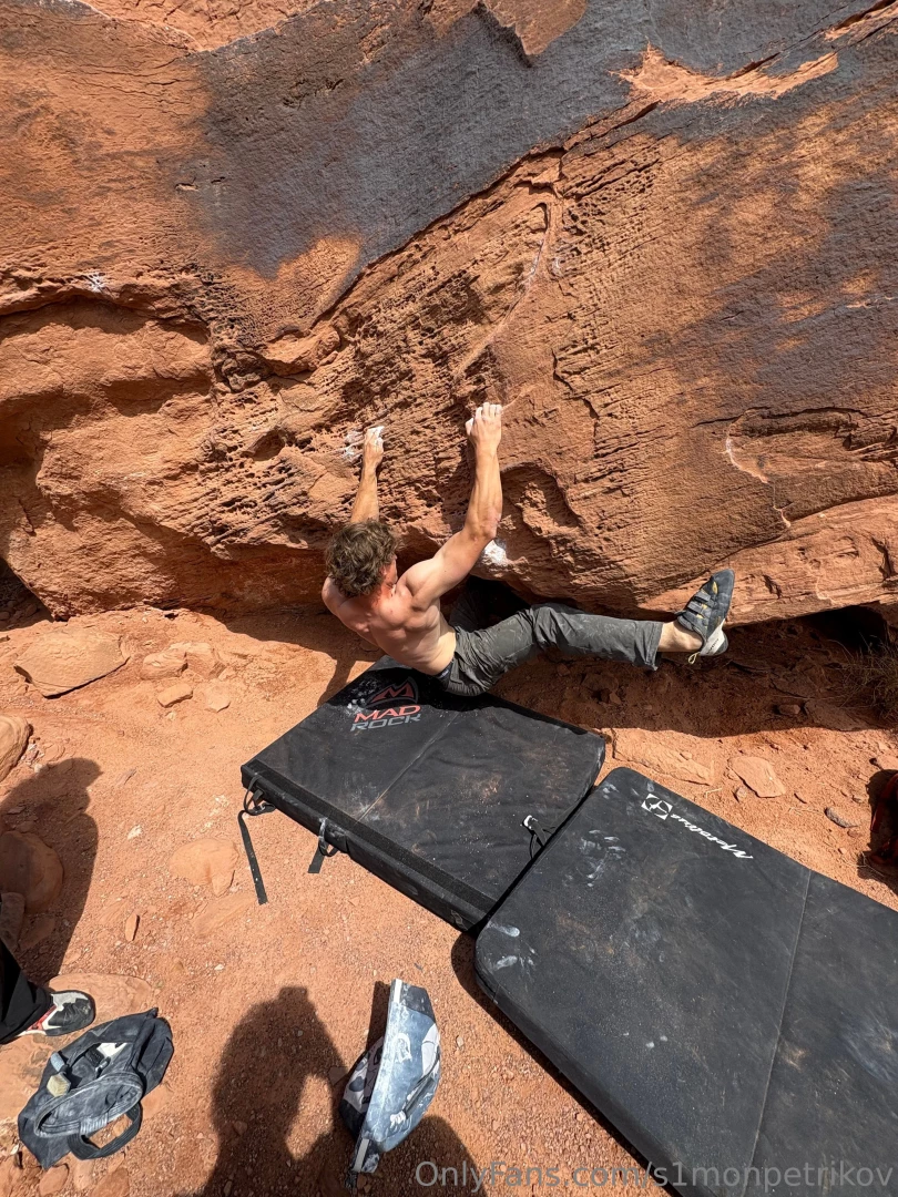 Indian creek more moab moving through the desert slow 