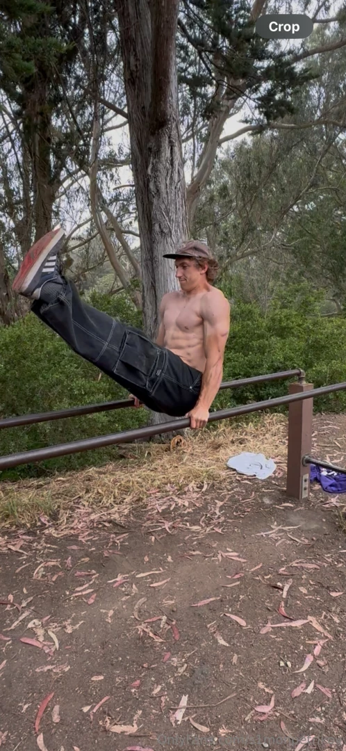 Got a nice workout in the golden gate park would you spot me vids in 