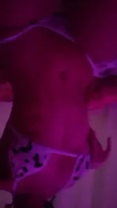 Heyyy wyd 33