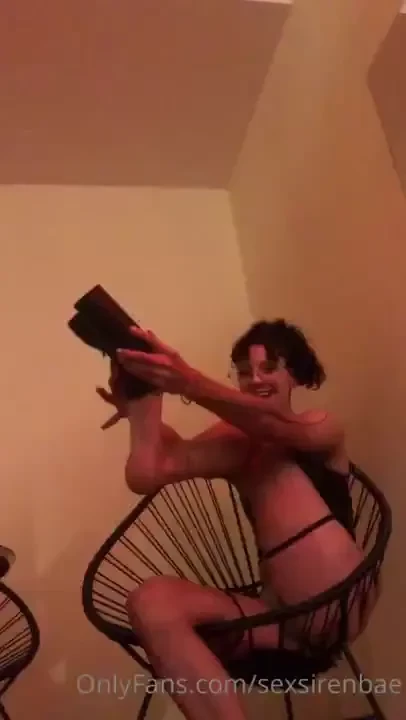 I can smell losers from miles away ohh poor tiny dicky bitch i have to 