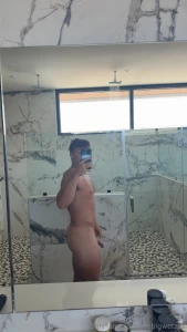 Who s trying to hop in the shower with me