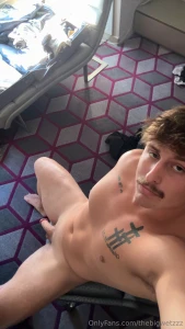 Someone come suck this cock hard for daddy