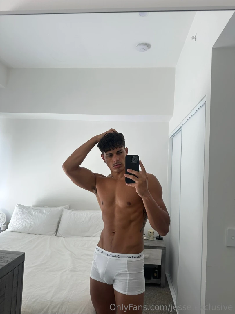 It s the weekend let s get it started 