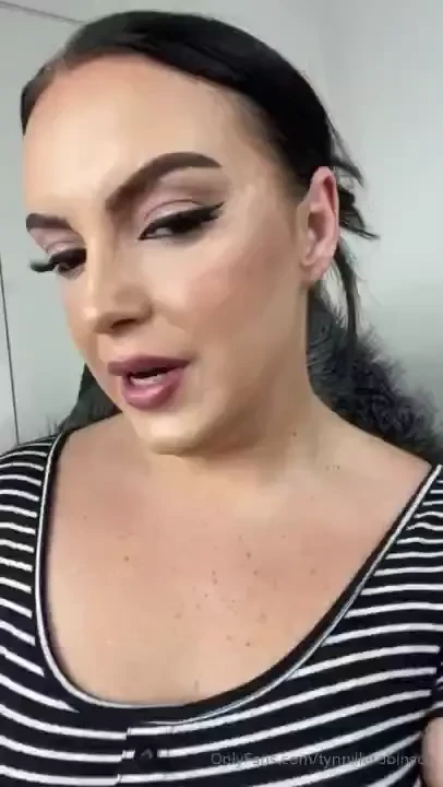 Will you take my gift come to my dms and enjoy your next orgasm 