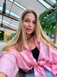 Mmm i started this morning so hot things so don t mind if u share this