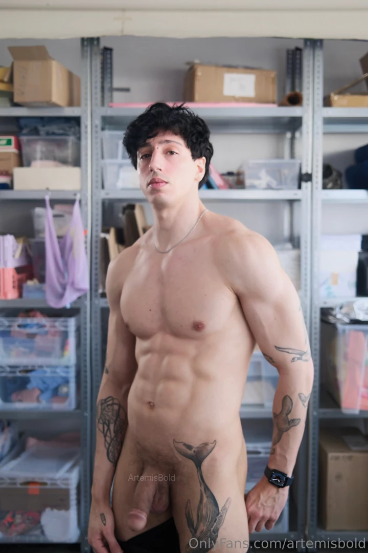 Happy monday hopefully you all have a very sexy and easy week ahead 