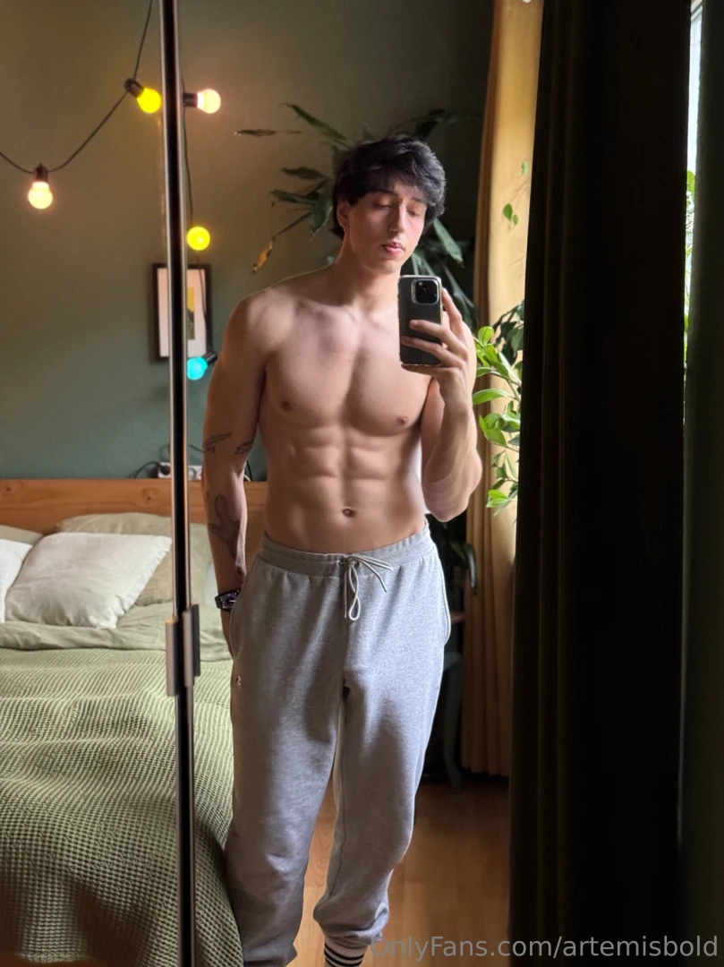 There s enough room for you cum join me 