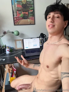 Hey cum let s have some fun in my dm