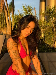 Golden hour do you like sun tanning