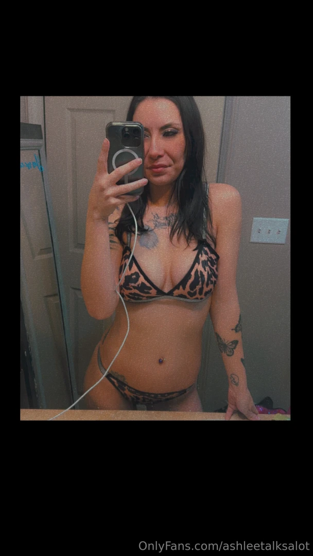 Ashleetalksalot part 1 