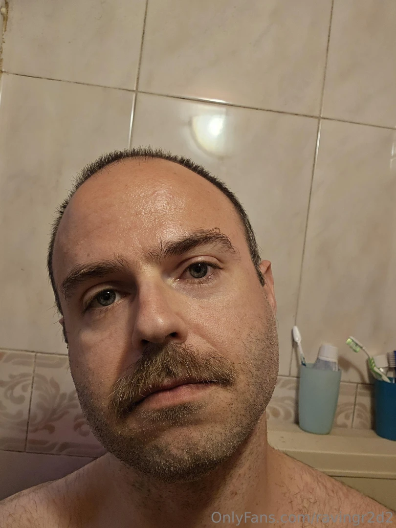 Moustache request 