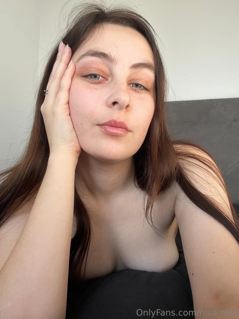 I m your sweet girl today and to the record holder in this post i m 