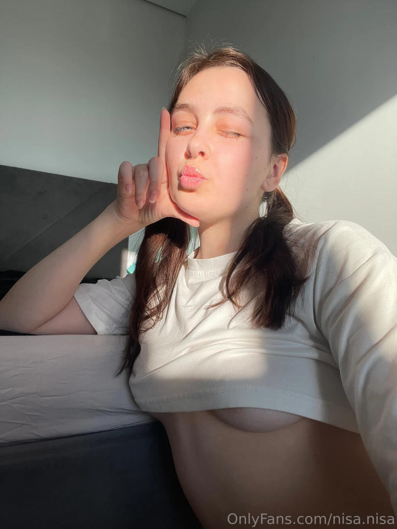 Shall we kiss or is that too much 