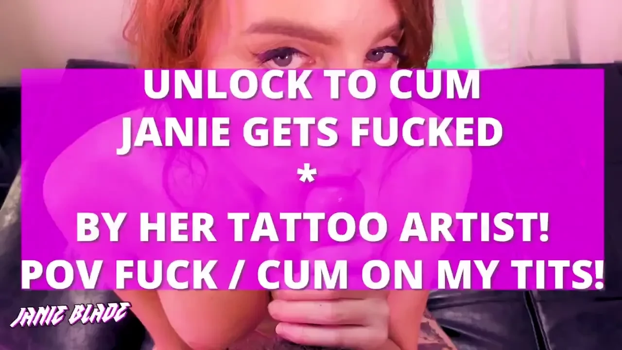 I let my tattoo artist fucked me for a free tattoo it ends with him 