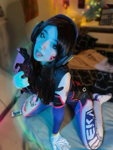 Hello my dear today i put on an overwatch cosplay especially for you part 2