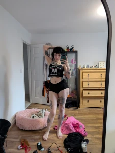 I got new shorts now that i ve lost 4 inches off my waist and gained