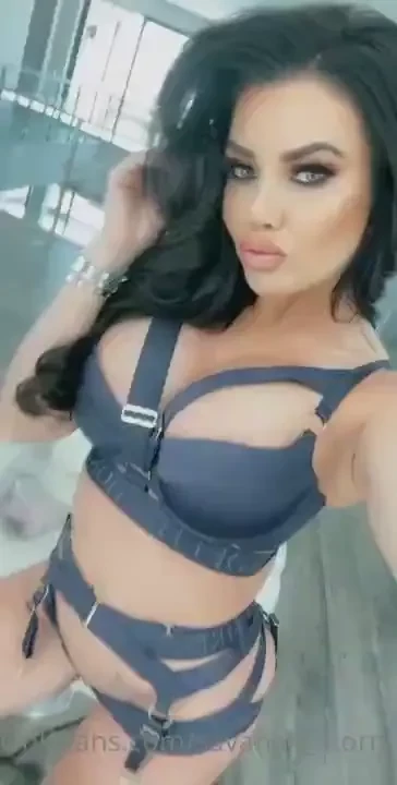 Hit the heart button if you loved this set on me 