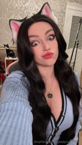 Do i look like a real streamer xd