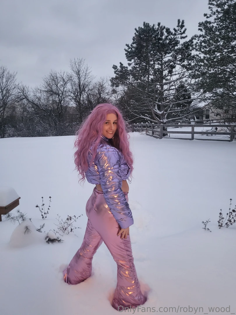 It snowed this week loved to use my cute ski outfits 