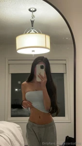 Mirror pics have my heart part 1