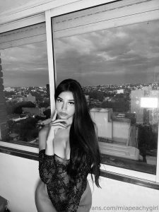 Let s have a good night together go to the chat and let s make it