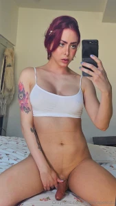 Bonjour mes amourssss check your dm i have an surprise for you