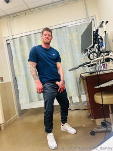 Just hangingggg out in the er part 3