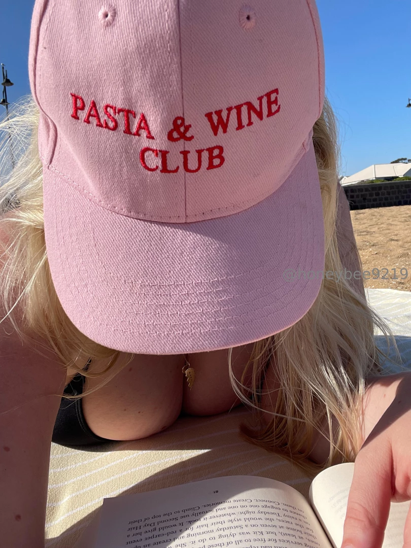 Soaking up my last chance to be a beach bum before winter truly takes part 2 