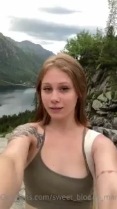 Some nature treatment who likes hiking