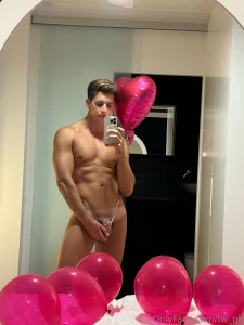 Hey babe it s valentine s day that means it s the perfect excuse for a