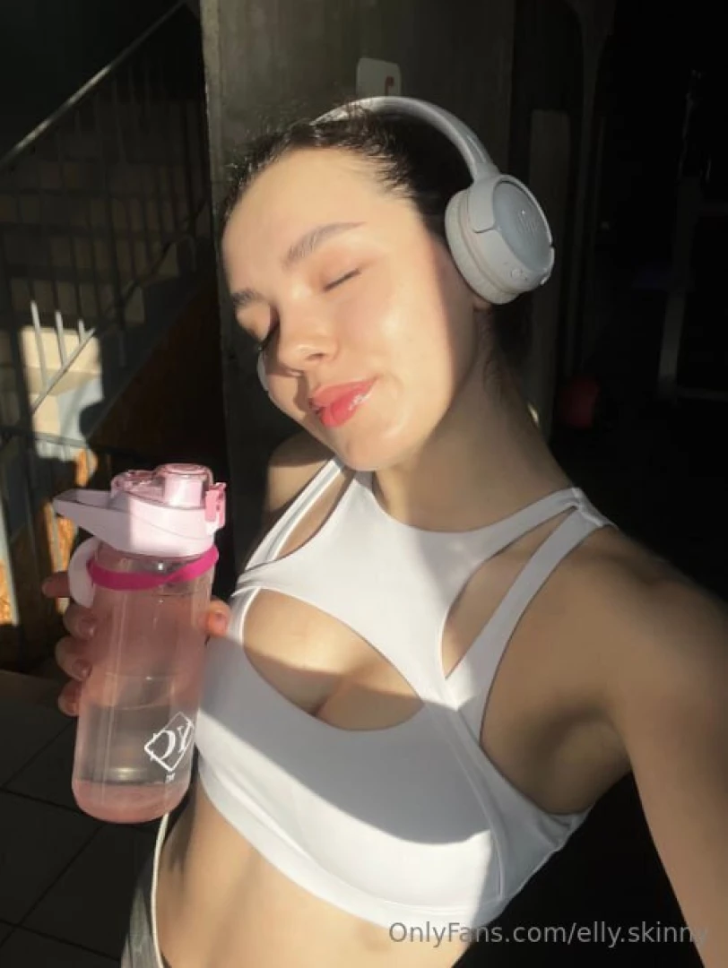 My girlfriend babygirlmargot is a real nymphomaniac who enjoys being part 221 