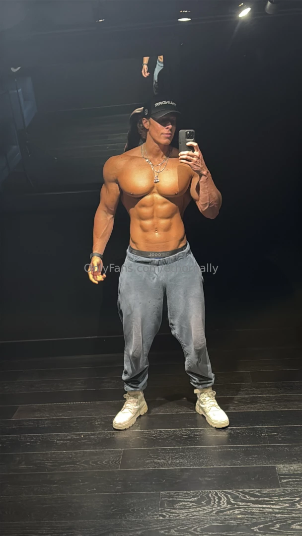 Everything is big here part 1 