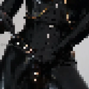 What u looking at its not gonna suck itself go on your knees and