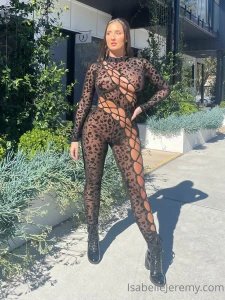 On the scale of 1-10 how good do i look