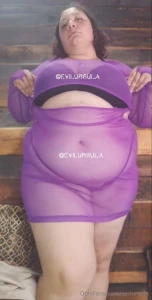 Sweat dripping legs shaking