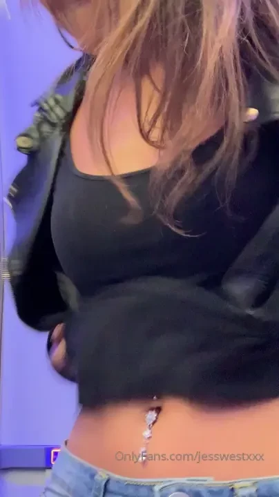 Just landed in portugal and i did some naughtiness on the plane 