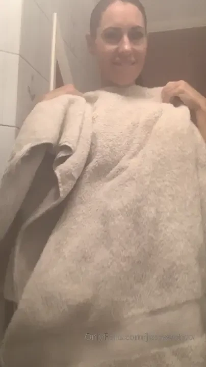 Just done a naughty little shower vid for john if u want one guys send 