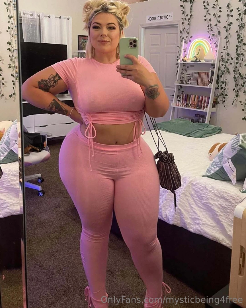 Don t settle for cute when you can enjoy spicy content at https 