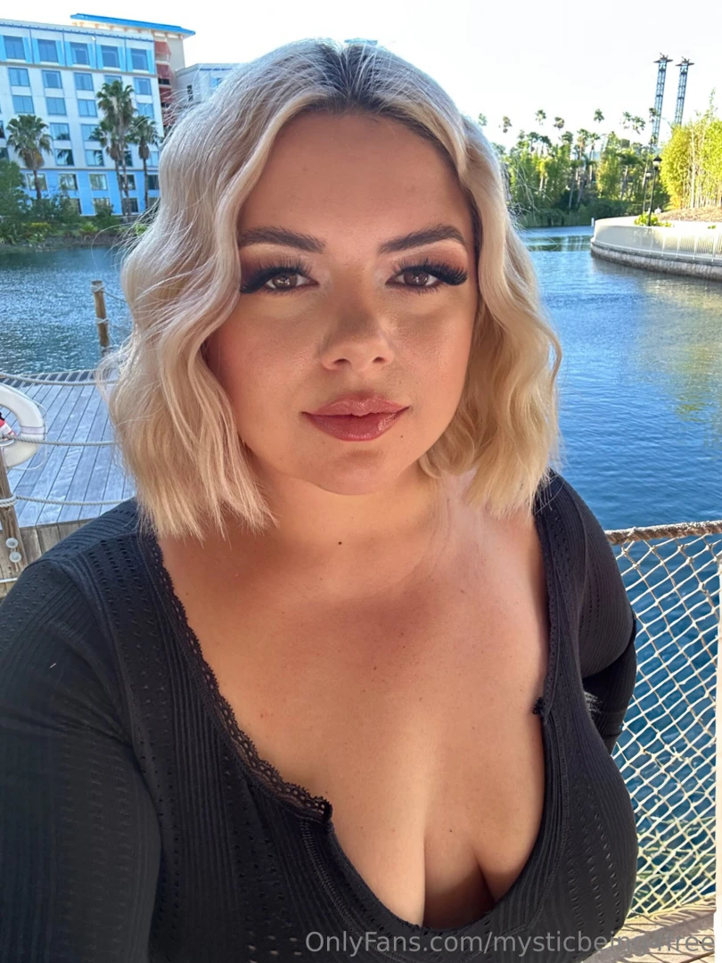 Ever wondered what it s like in my world sub to https onlyfans com 