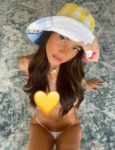 Damn if being sexy was a crime i d be guilty as charged