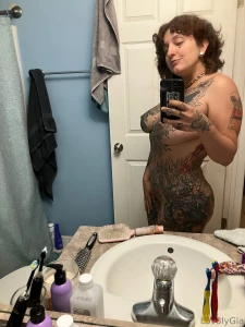 Sunday has arrived who wants to see me get dressed and slutted out by