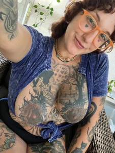 Tuesday is no dif than any day my titties are always out amp i know part 5