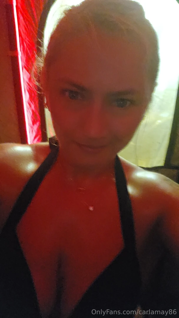 Just made a video while i m the sauna enjoy 