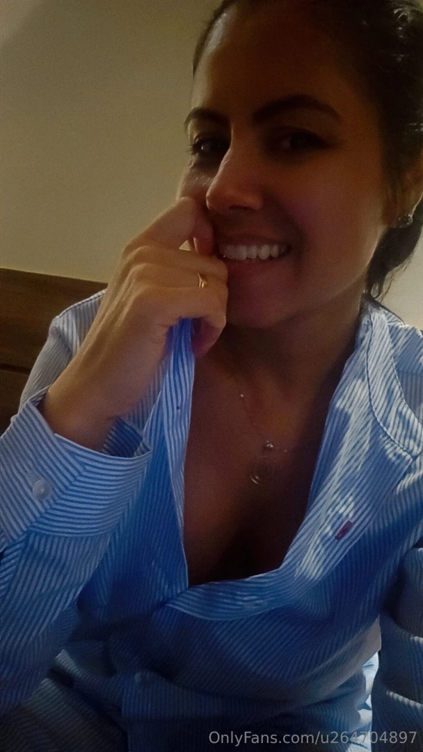 Good nigth sweeties dreams i hope you dream of me 