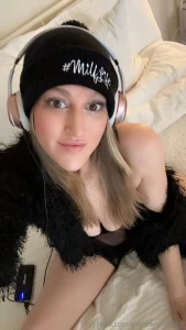 Available for custom videos dm