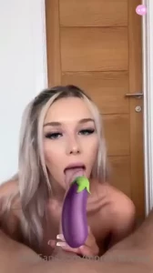 Blowjob video i woke up with a guy i d been out with last night in my