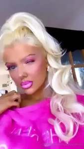 You like my hair like this