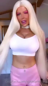 Who wants to hang out like if you do babe
