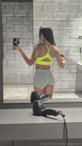 Holaaaa volv qui n por aqu