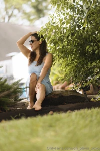 Imagining our bodies entwined part 2